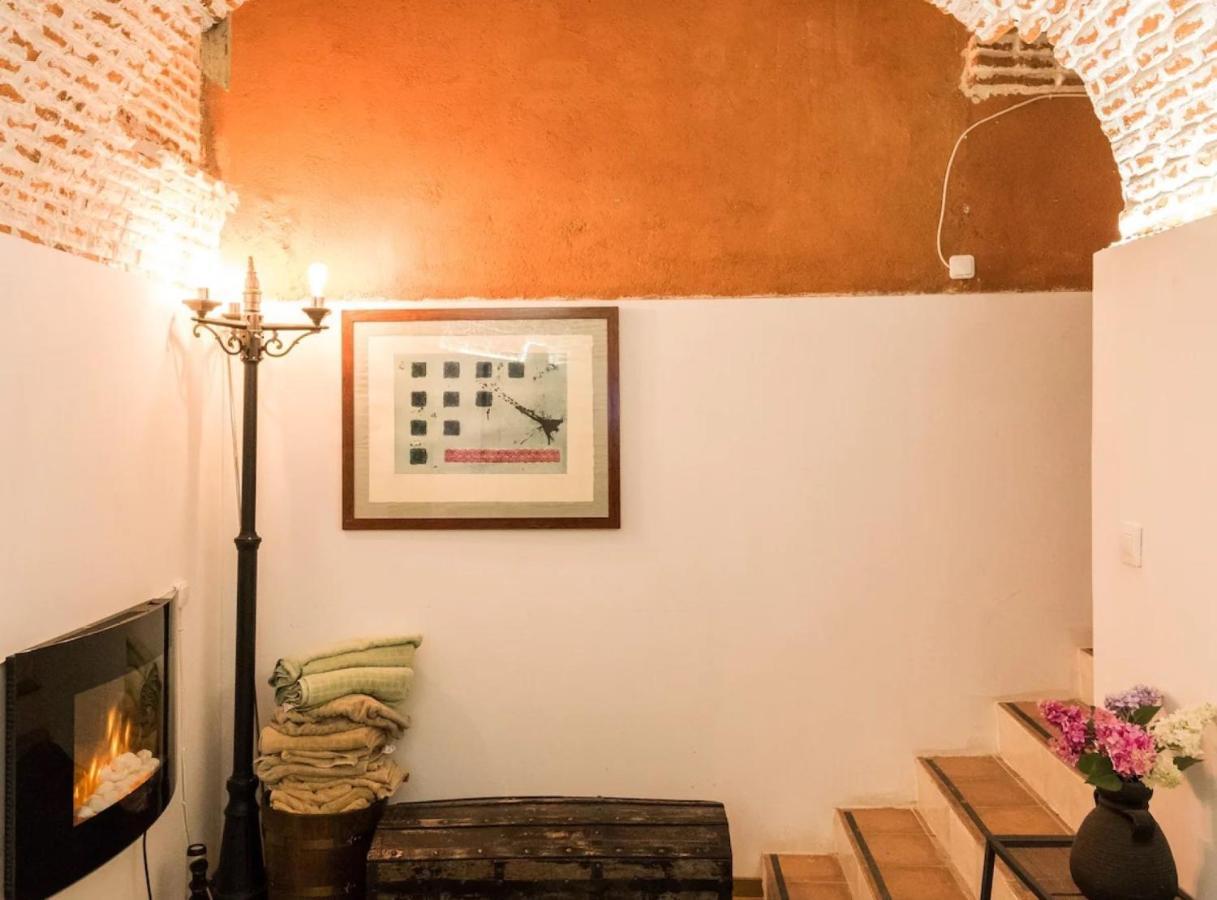 Encomienda Guest House Madrid Extérieur photo