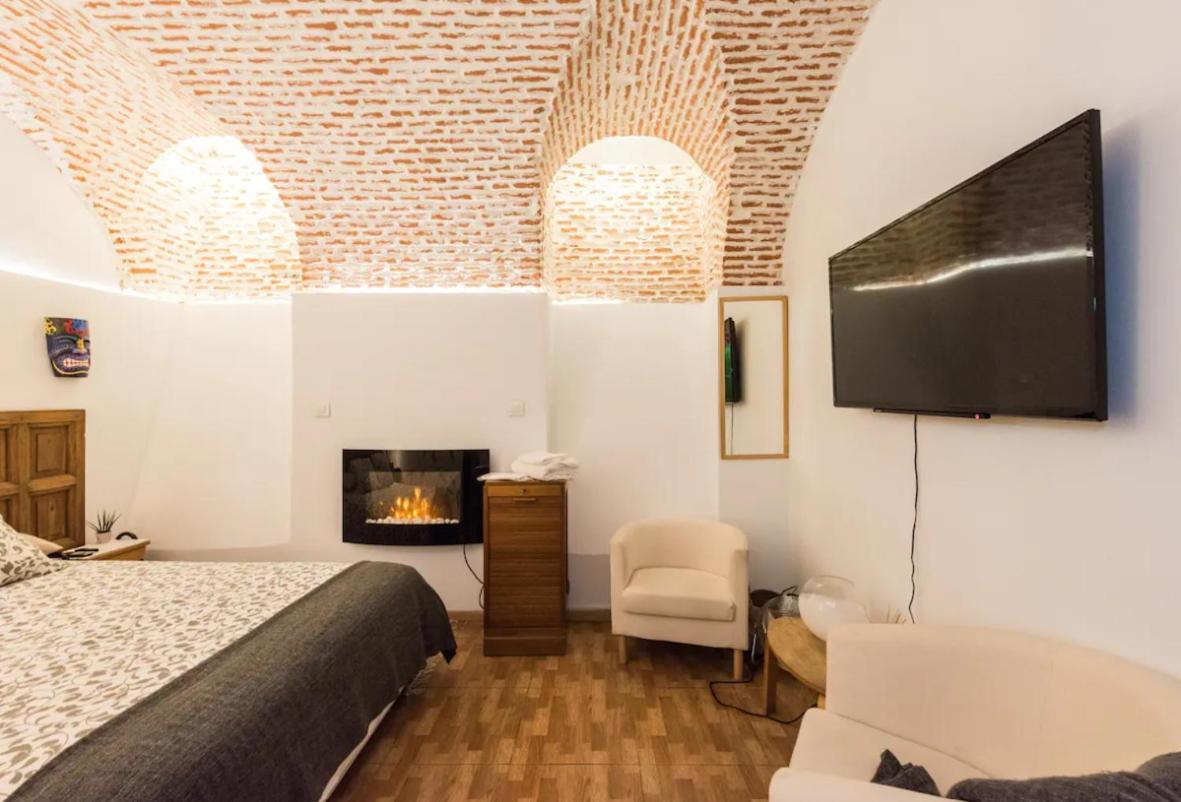 Encomienda Guest House Madrid Extérieur photo