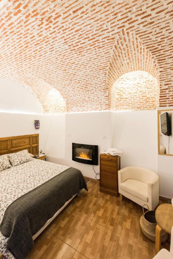 Encomienda Guest House Madrid Extérieur photo