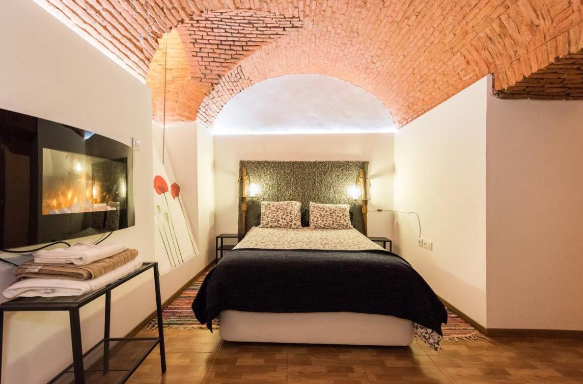 Encomienda Guest House Madrid Extérieur photo