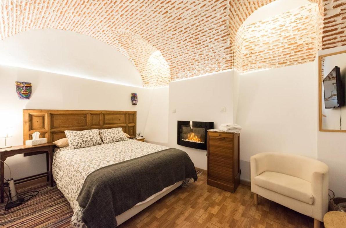 Encomienda Guest House Madrid Extérieur photo