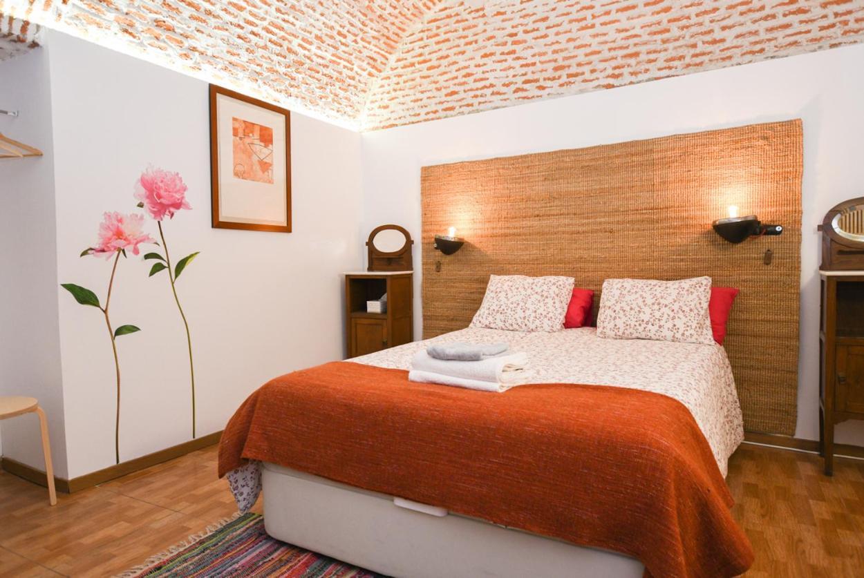 Encomienda Guest House Madrid Extérieur photo
